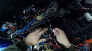 крутая сигнализации с АВТОЗАПУСКОМ и ОБРАТНОЙ СВЯЗЬЮ НА ВАЗ 2107 / установка своими руками!