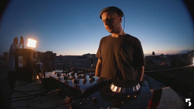 5 букв радио - Undervann @ Moscow Rooftop 23jun2022 смотреть онлайн