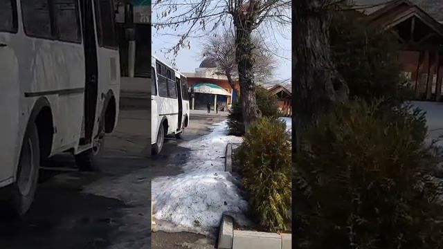 ОМОН в Атакенте, где должна была пройти учредительный съезд партии НАШЕ ПРАВО смотреть онлайн