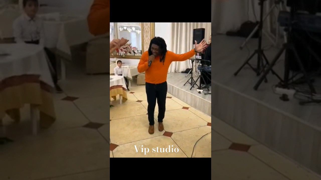 Африканец танцует Лезгинку на свадьбе #shorts смотреть онлайн