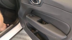 Door panel removal Volvo xc60 -2018