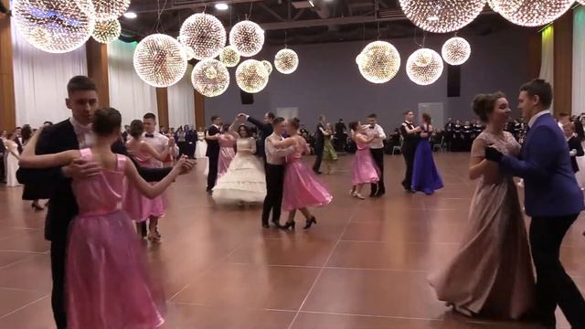 V Молодежный Сретенский бал. Фрагменты Церемониального вальса. смотреть онлайн