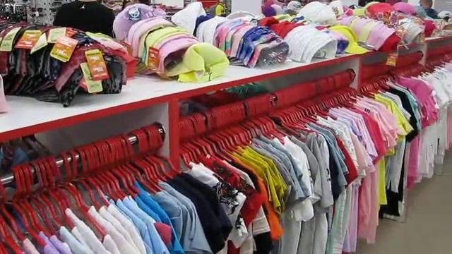 Магазин одежды и обуви для всей семьи "ЭконоМаркет" смотреть онлайн