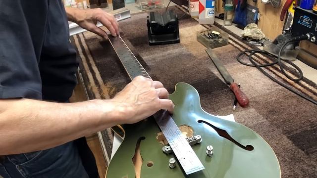 Gibson ES 339 Hals ersetzen/ Gibson ES 339 Neck replacing смотреть онлайн
