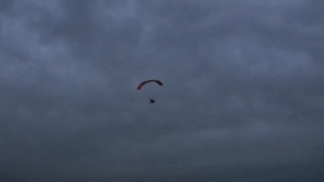 Аэрошют, с двигателем РМЗ 550 смотреть онлайн