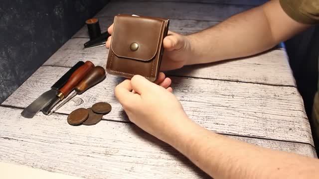 Кошелек с монетницей из натуральной кожи. Ручная работа. смотреть онлайн