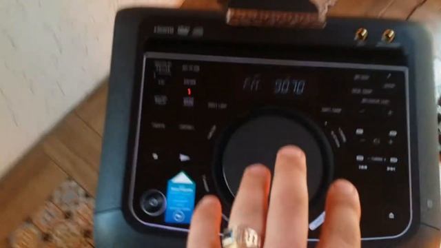 Подключение SONY MHC-V50D к бензиновому генератору ENDRESS ESE 700T смотреть онлайн