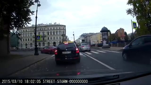 Быдло-водитель сбросил пешехода в канал СПБ смотреть онлайн