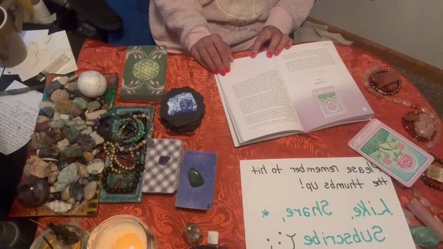?HERBAL HEALING READING?CLOVER, LET IT FLOW!? смотреть онлайн