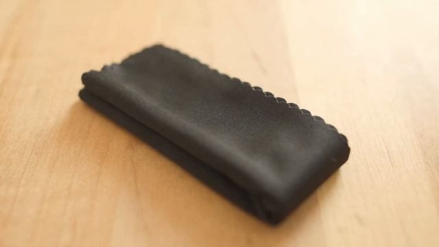 CLEAN A CAMERA LENS LIKE A PRO: beginner's guide // clean a lens with Kimwipes, Pancro, and air смотреть онлайн