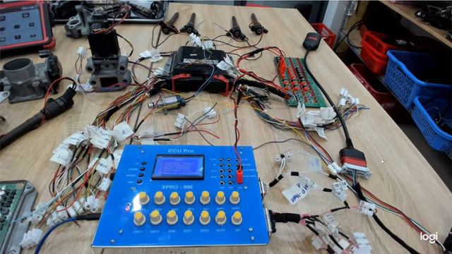 ECU Mitsubishi Triton - How to test and repair ECU signal control Injectors and SCV смотреть онлайн