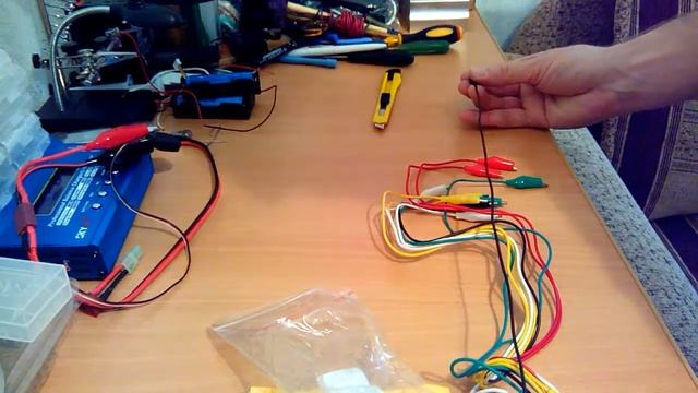 4 посылки rgb smd strip led 5050, alligator clips color, infrared thermometer, usb wifi antenna смотреть онлайн