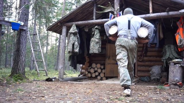 ТАЕЖНАЯ ИЗБА / ЗАГОТОВКА ДРОВ / МЯСО НА КОСТРЕ / ГОТОВИМСЯ К СЕЗОНУ смотреть онлайн