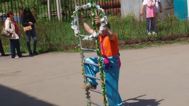 Номер Цветочный город -цирковая студия Созвездие смотреть онлайн