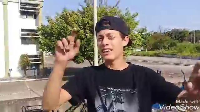 Tentei empinar de bike! смотреть онлайн