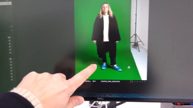 ON SET | Easy 1 Light Fashion Photography Studio Setup смотреть онлайн