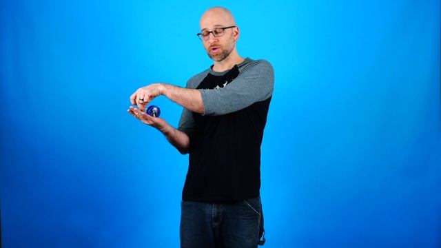 Learn the Forward Toss Yoyo Trick - AKA Forward Pass смотреть онлайн