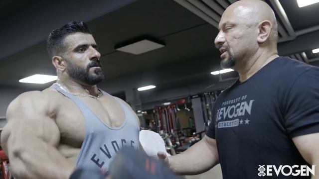 Hadi Choopan FST-7 Shoulders