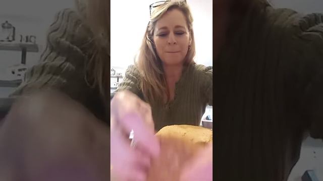 The Bread Saga Continues смотреть онлайн