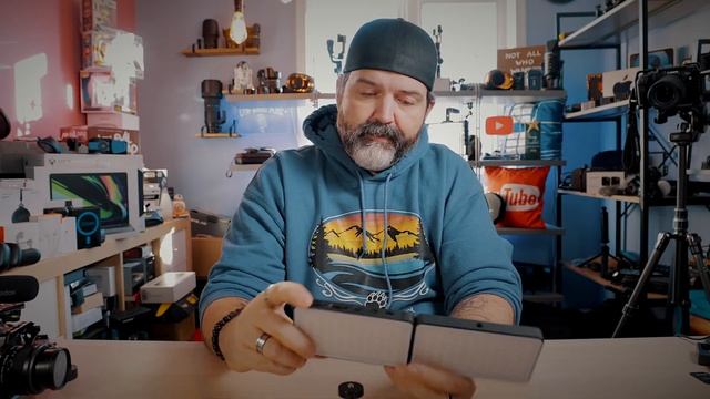 Review | Ulanzi VIJIM R316 Dual LED RGB Light | So Awesome! смотреть онлайн