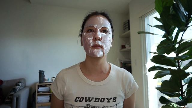 testing face masks from CLOY (crash landing on you) | MEDIHEAL FACE MASK CHATTY REVIEW смотреть онлайн