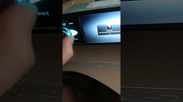 4022D не работает должным образом и белые вертикальные полосы на весь экран смотреть онлайн