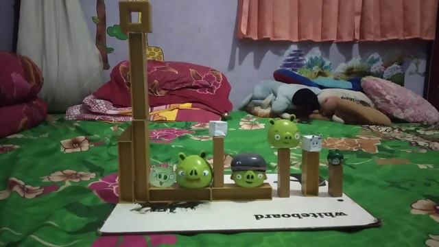 Angry Birds Classic - Episode 2 - Mighty Hoax смотреть онлайн
