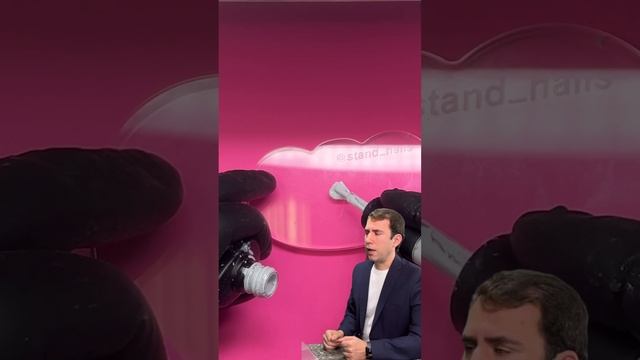 Укрепляем кончики ногтей и рисуем френч смотреть онлайн