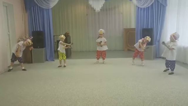 Танец котят с ложками смотреть онлайн