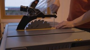 The BEST Feature - DeWALT DWE7492 Table Saw