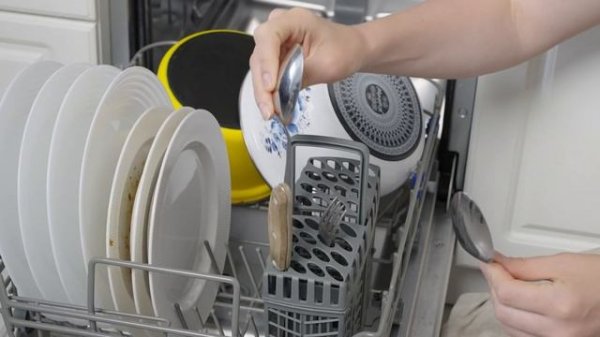 Правильная загрузка посуды в посудомоечную машину