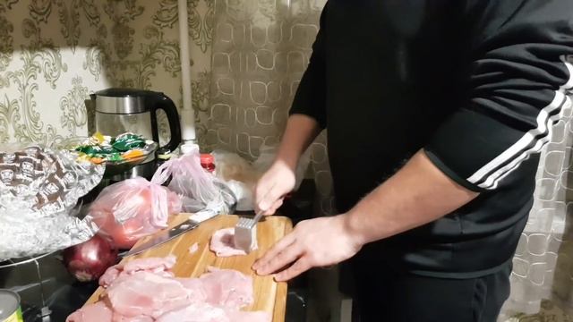 Готовим индейку и отжимаемся от пола смотреть онлайн