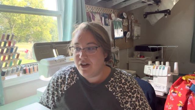 #fridaysews Episode 4: New Fabric, New Plans! смотреть онлайн
