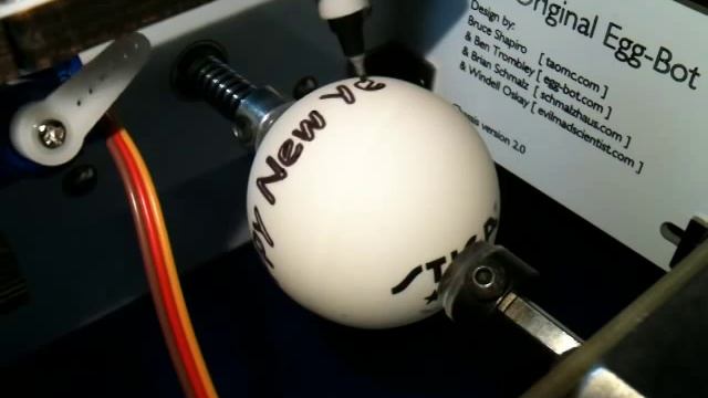 New Year Ball, Egg-Bot Style! смотреть онлайн