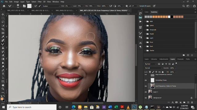 Beauty retouch using Adobe Photoshop 2020 and Retouch Academy. (Frequency separation technique) смотреть онлайн