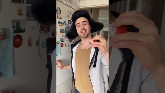 Как сделать „Киндер“ в домашних условиях ! смотреть онлайн