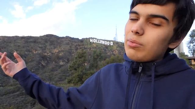 Жизнь в Америке/Hollywood sign/Табличка "Hollywood" смотреть онлайн
