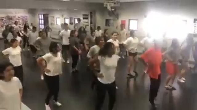 Dance PE tarantella 5th смотреть онлайн