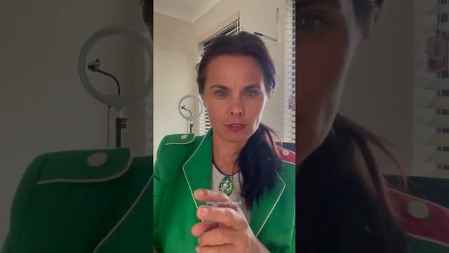 Две вещи изменят вашу жизнь! В комм подарок, благодаря которому ты найдёшь опоры для изменения жизн смотреть онлайн