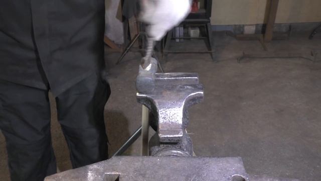 сделать ручку для молотка смотреть онлайн