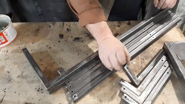 Сэкономит место полка стол трансформер. #столполка #полкастол смотреть онлайн