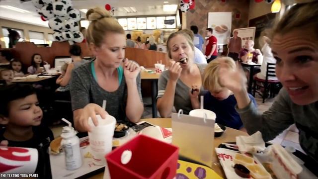Top 10 Untold Truths of Chick-fil-A!!! смотреть онлайн