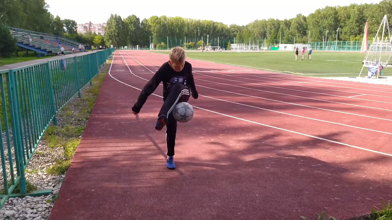 ТРЮКИ ФУТБОЛЬНОГО ФРИСТАЙЛА. ATW In. ATW Out .CROSSOVER. REVERSE CROSSOVER. HTW. KHTW. TATW. HATW