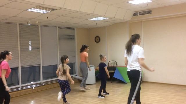 Танец хип хоп обучение танцам. Hip Hop dance. Школа танцев "Экспромт" Санкт-Петербург смотреть онлайн