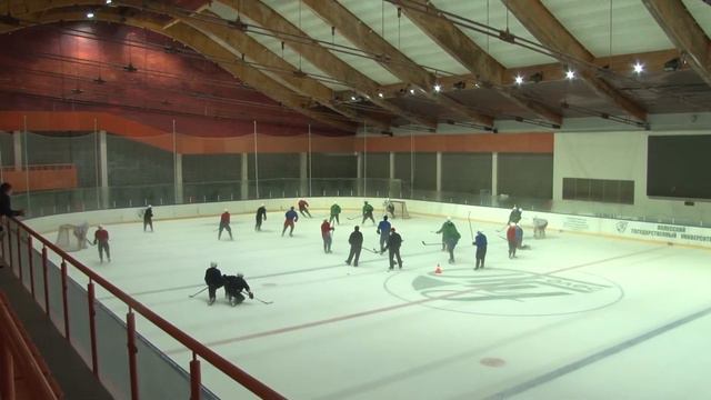 Развитие хоккея. "Пинские ястребы" на приёме у мэра смотреть онлайн