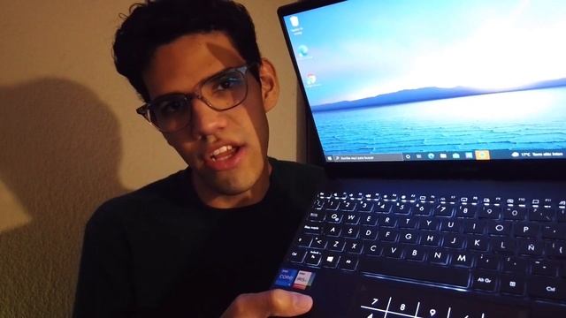 Asus ZenBook 13 OLED | Ideal para Home Office смотреть онлайн