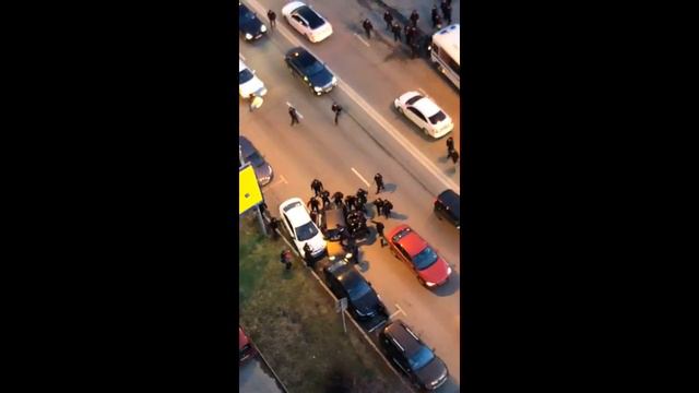 Армяне в Москве сегодня решили проявить солидарность с протестующими в Армении смотреть онлайн