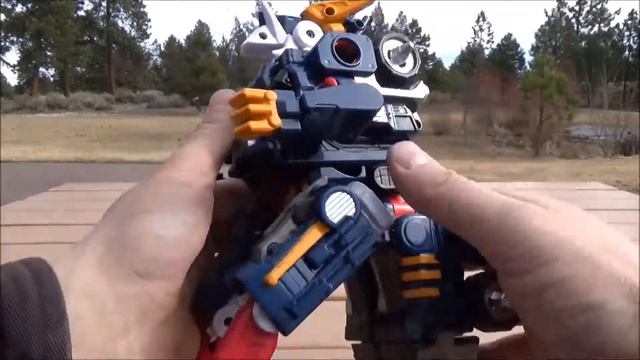 Guerrilla Reviews: Tobot V Ultra Commander смотреть онлайн