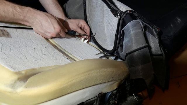 Восстанавливаем подогрев сиденья KIA RIO своими руками смотреть онлайн