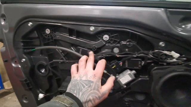 2012 Hyundai i40 Sound System upgrade. Front and Rear Door Speakers upgrade to Audison. Part 1. смотреть онлайн
